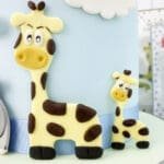 BakeGuru Cake Decor 2Pcs Giraffe Shape Plastic Fondant Cookie Cutters | BSI 468