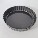 Pie Dish Tart Baking Pan with Non-Stick Removable Loose Bottom 13cm Diameter (Small) | BSI 58