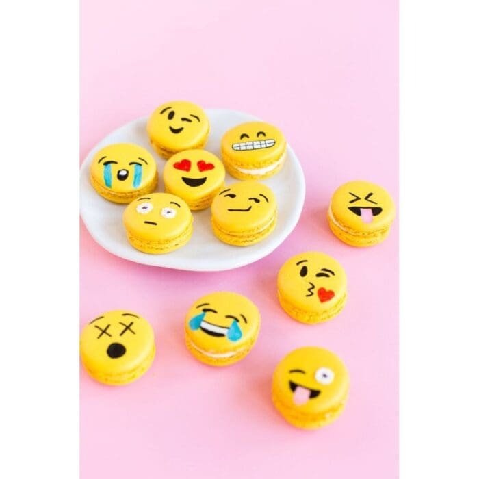 Food Writer Edible Marker | Edible Ink Marker Pen | Cake Decorating Markers Pens | Assorted Colors (Set of 5 Pcs) | BSI 81